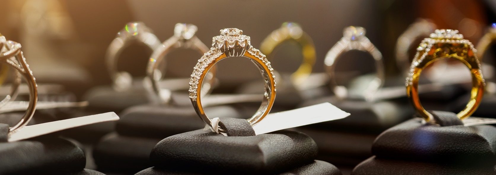 Best Jewelry Stores in Indianapolis IN Andy Mohr Collision